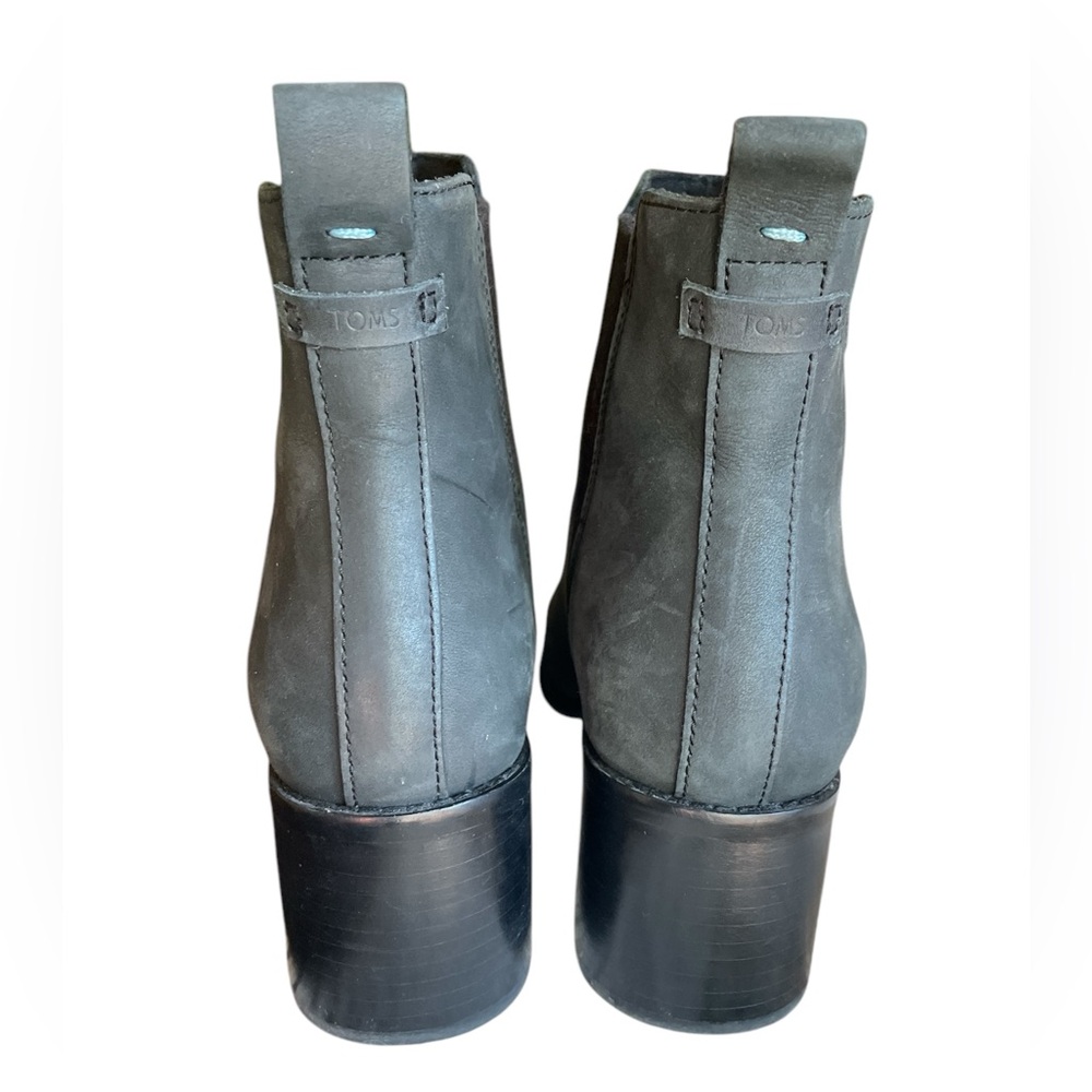 TOMS Esme Black Leather Chelsea Boots, Size 8.5, Classic Fall Bootie, Grunge - Picture 3 of 10